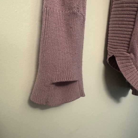 Lululemon Purple Sweater - Picture 2 of 6
